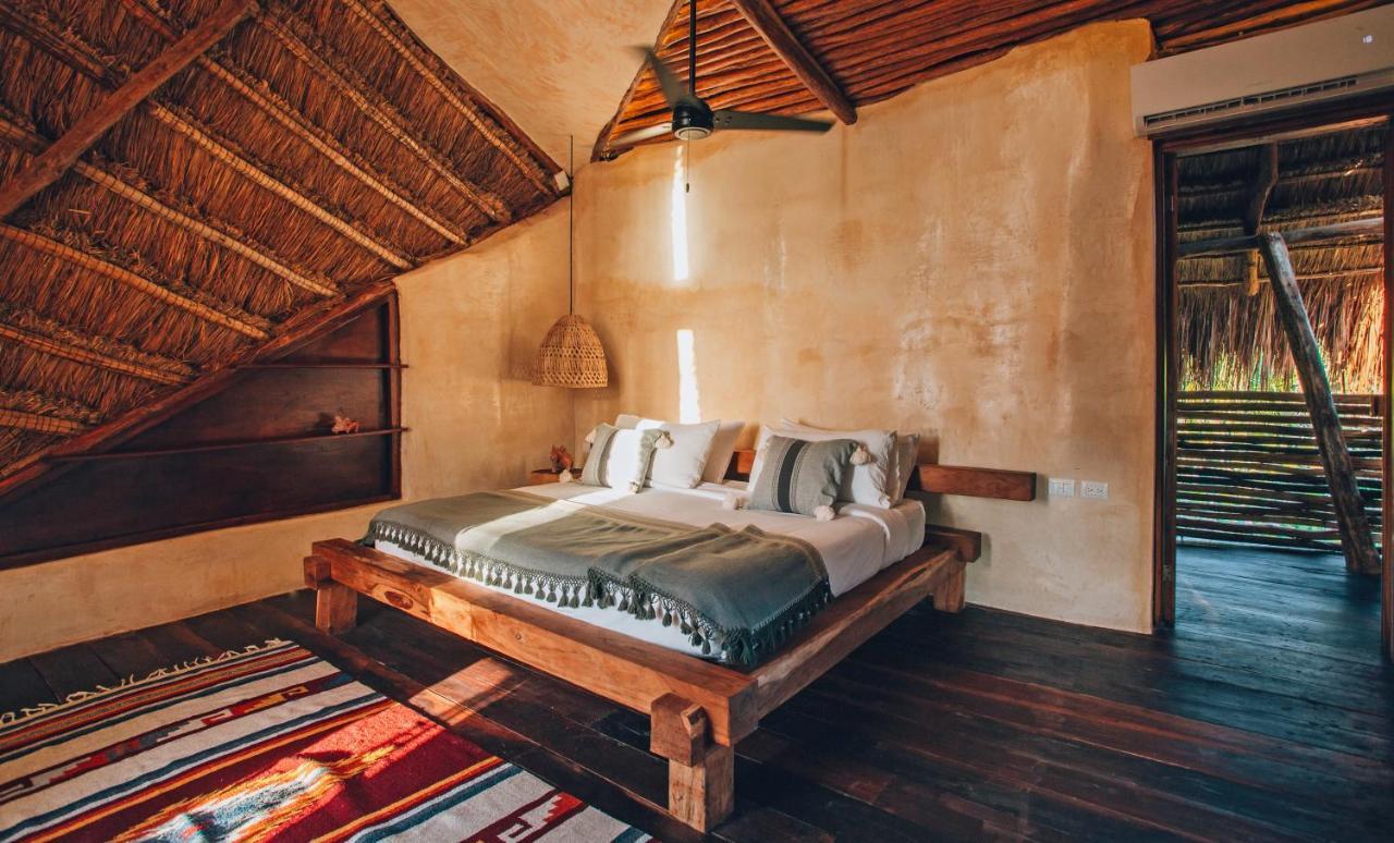 Ikal Tulum Hotel Eksteriør billede A bedroom at the hotel