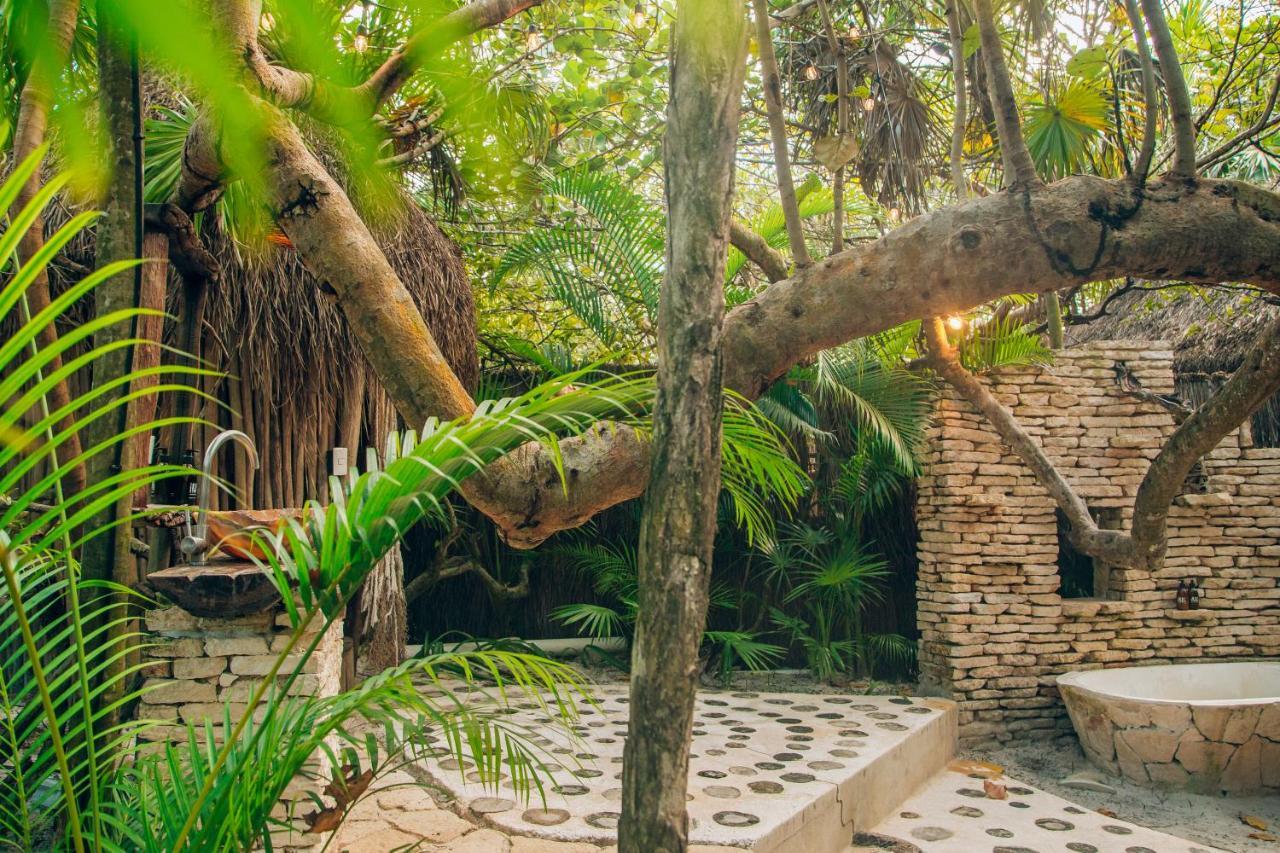 Ikal Tulum Hotel Eksteriør billede The Jungle Spa