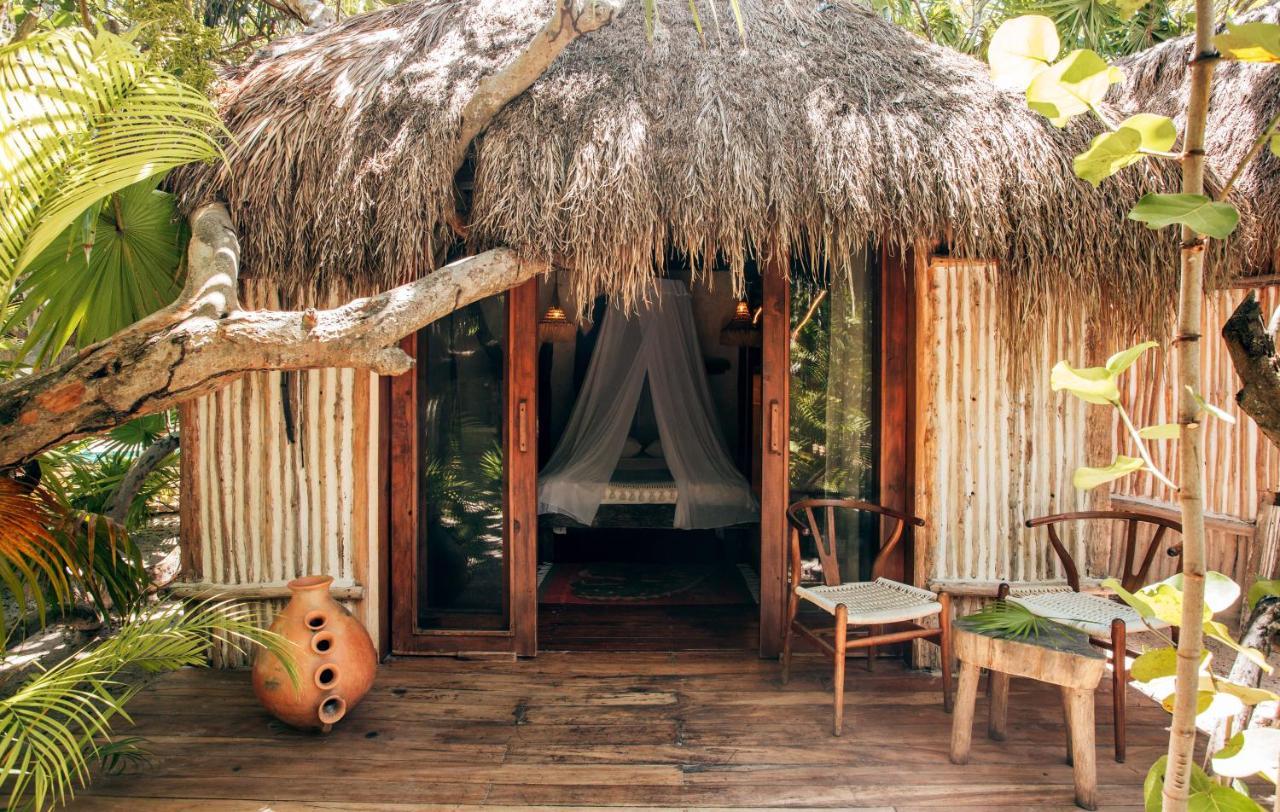 Ikal Tulum Hotel Eksteriør billede A bungalow at Xel-Há