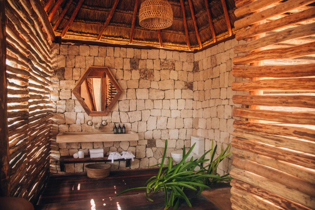 Ikal Tulum Hotel Eksteriør billede Bathroom at the Hotel Habitas