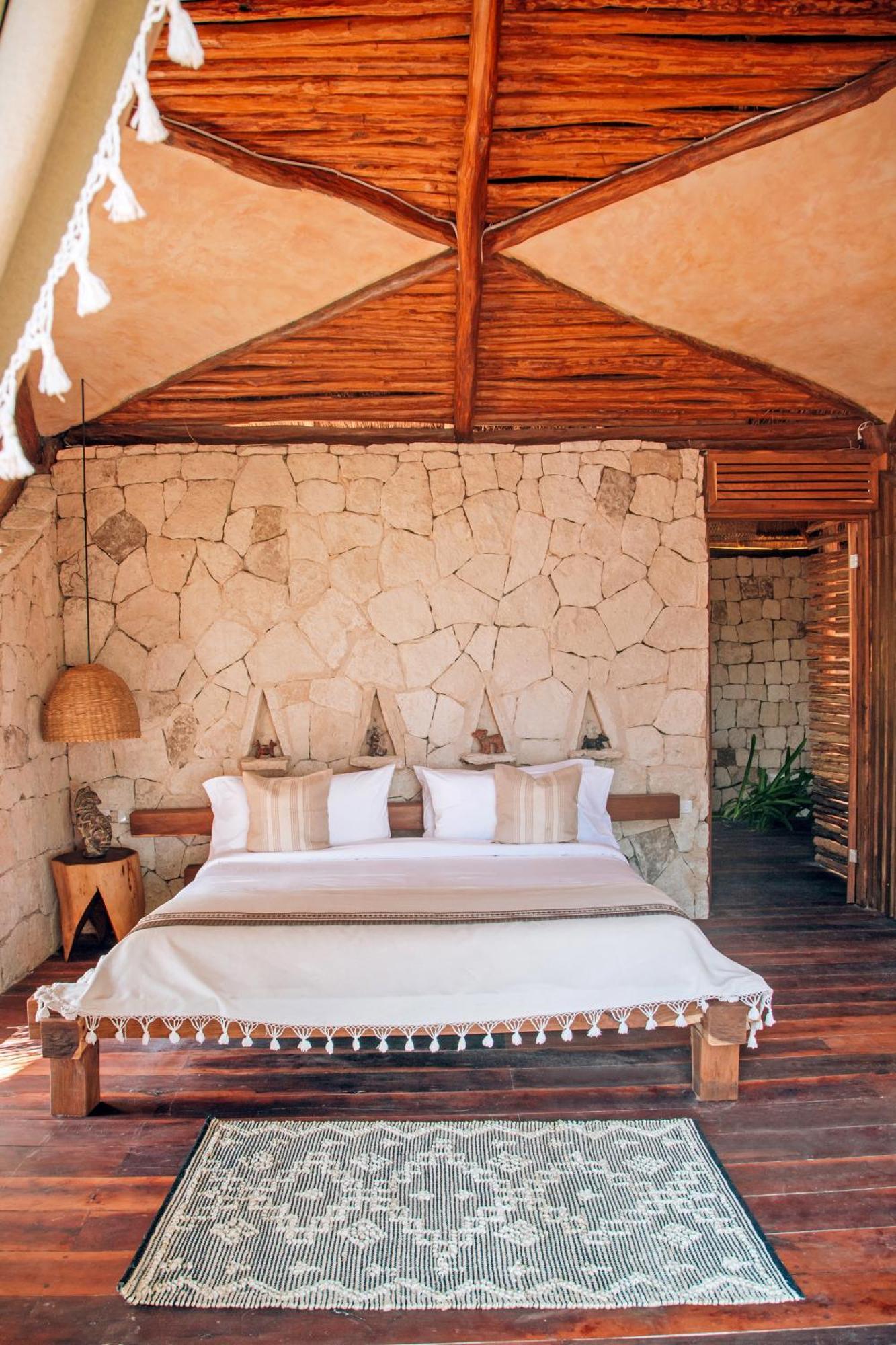 Ikal Tulum Hotel Eksteriør billede A bedroom at Habitas Hotel